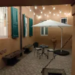 Il Sitarein Apartment *